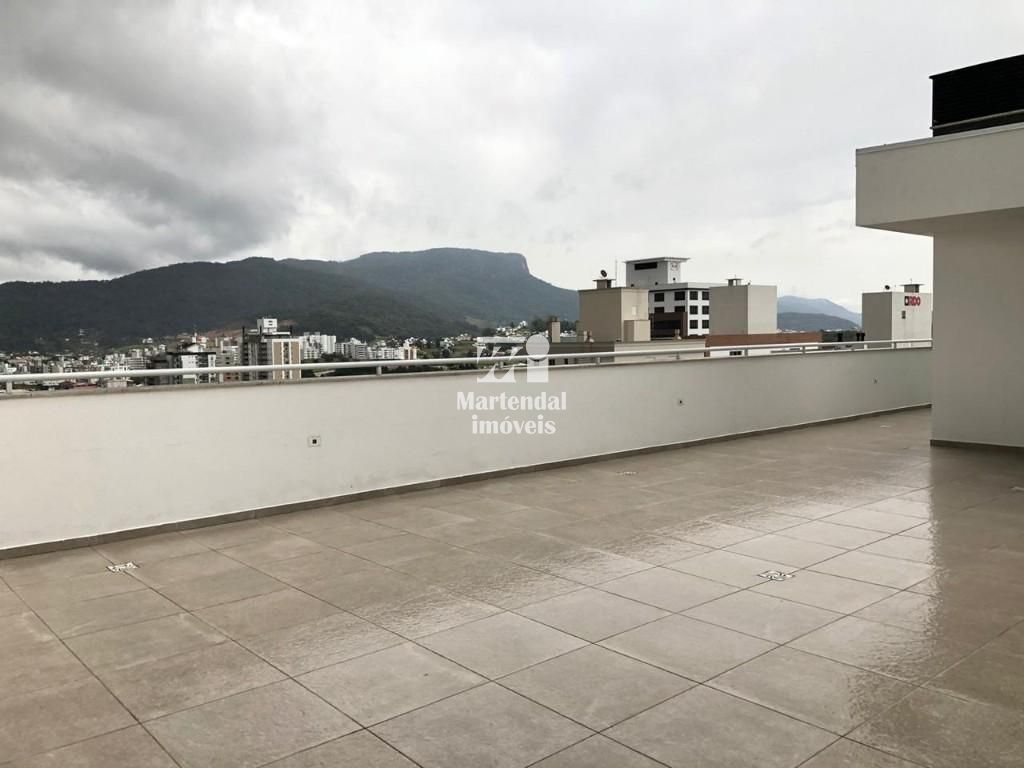 Apartamento em Pagani, Palhoça. 3 quartos, 575m². Imagem 2 de 26